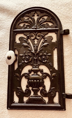 Gusseisentür von alten - 1,
